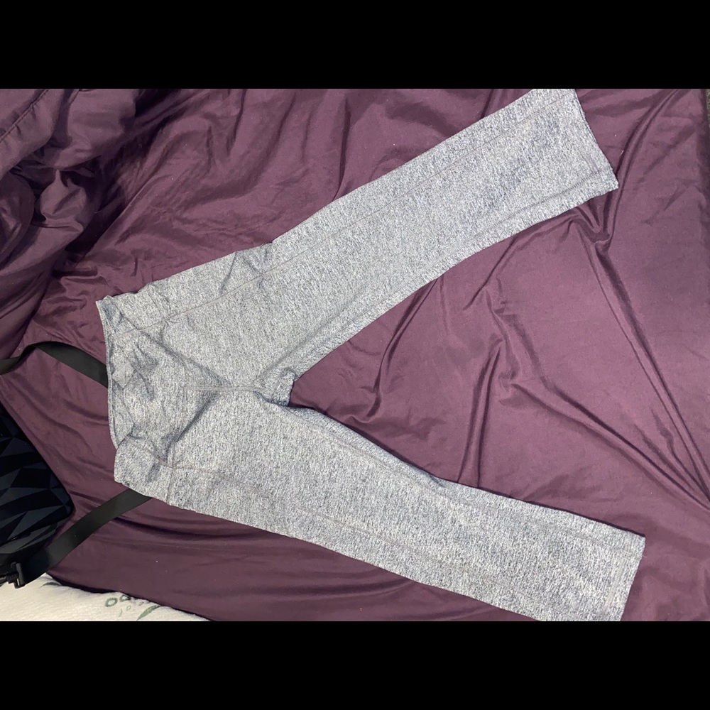 Avia xs (0-2) Capri pants